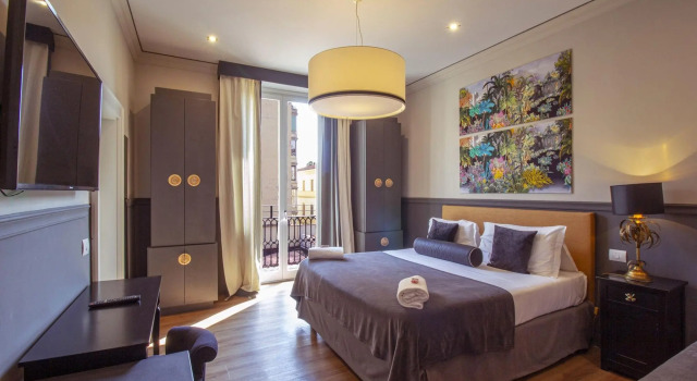 Boutique Hotel Hugo, Забронировать Бутик-отель Отели Флоренции с парковкой, рядом с Кафедральный собор Санта-Мария-дель-Фьоре, Парковка