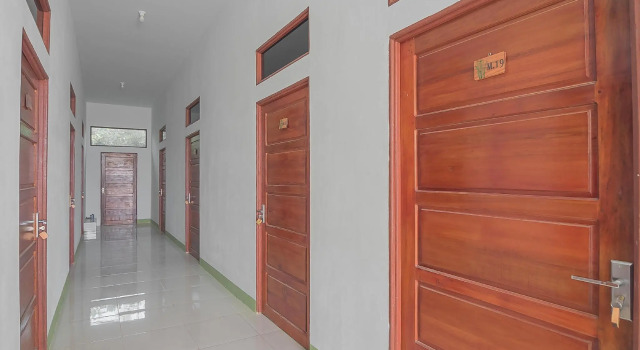 RedDoorz near RS Harapan Bersama, Prenota Hotel Hotel a Kalimantan con parcheggio, Parcheggio
