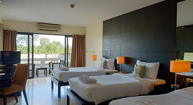 Трёхместный номер Deluxe Amarin Samui Hotel - SHA Plus Certified