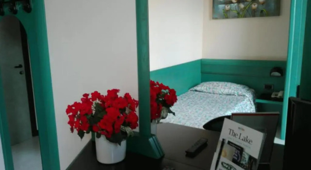 Одноместный номер Standard с балконом Hotel Eden