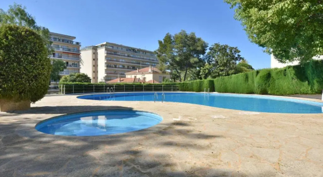 Апартаменты 10 Minutes On Foot From The City Center! Sea View Secured Property
