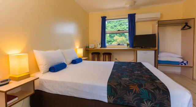 Люкс Standard King Reef Resort