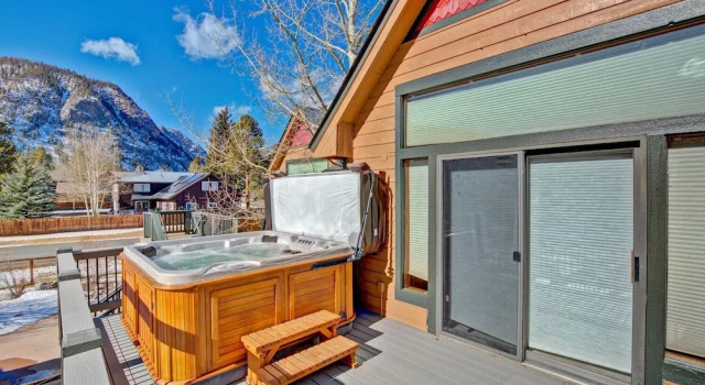 Номер Standard Pitkin Townhome 704