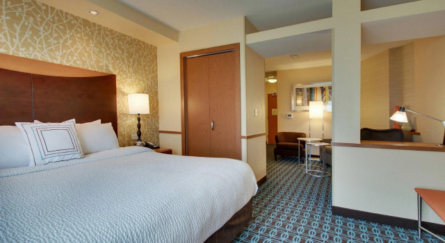 Двухместная студия Fairfield Inn & Suites by Marriott Ottawa Starved Rock Area