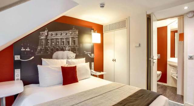 Одноместный номер Classic Mercure Paris Opera Louvre