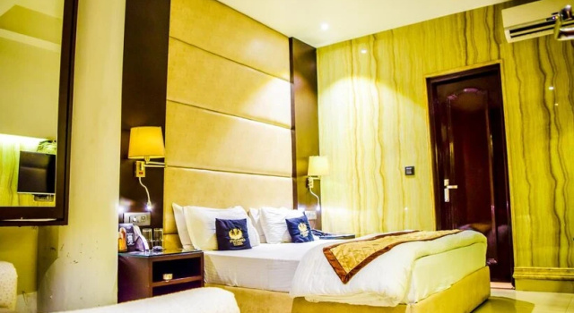 Номер Business Puran Palace