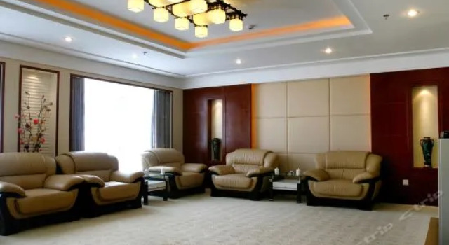 Donghong Hotel Zhoushan, Rezerwuj Hotel Putuo District Zhoushan