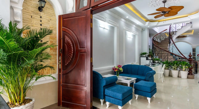 Apa Saigon Hotel