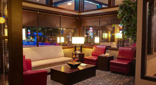 Sandman Hotel Castlegar, Buchen Sie Hotel Hotels in British Columbia mit Pool, Schwimmbad