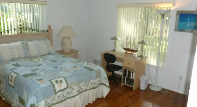 Villa Stever Llc