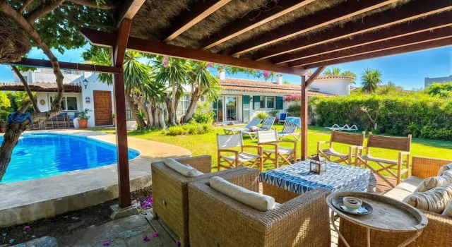 Вилла Villa Alfredo in Estepona