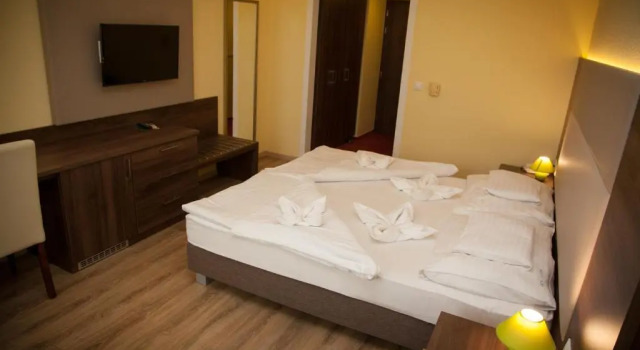 Двухместный номер Standard Jade Hotel-Ezüsthíd Hotel