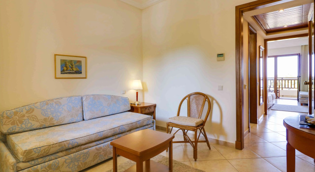 Отель Aegean Melathron Thalasso Spa
