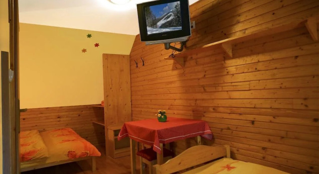 Penzion a drevenica pri Hati, Boek Hotel Terchová Vratna