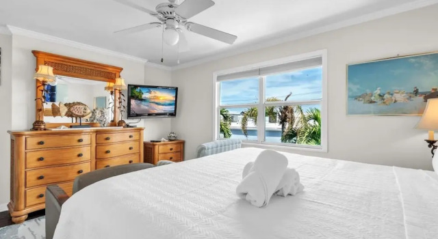 Anchors West 2 Bedroom Home, Varaa Lomakoti Huvilat kohteessa Florida, Villa
