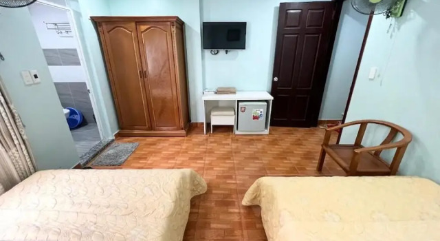 Catba Central Hotel