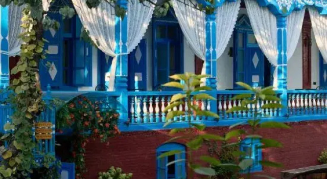 Yining Hera all girls youth Hostel (Kazanqi Folk-custom Tourism Area)