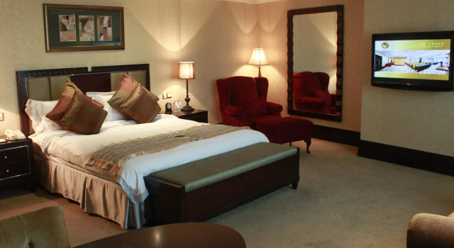 Royal Mediterranean Hotel