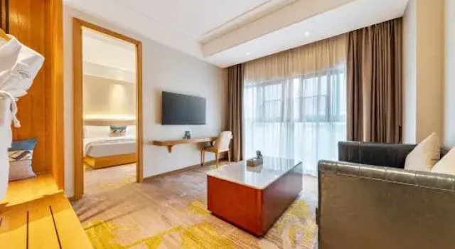 Люкс Chengdu Jinyue Garden Hotel
