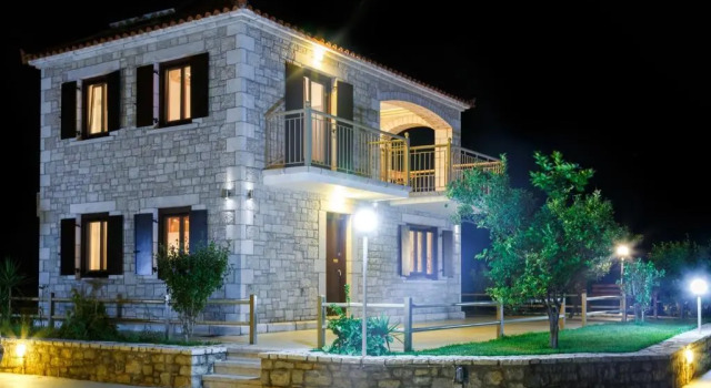 Коттедж с 3 комнатами Glyfada Villas III
