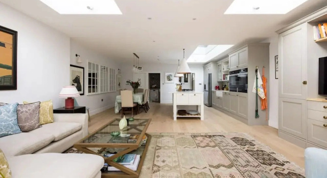 Fabulous 4 Bedroom Family Home in Fulham, Забронировать Дом для отпуска Виллы Большого Лондона, Вилла