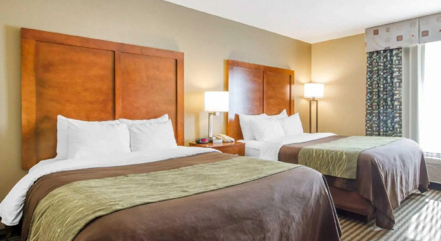 Четырёхместный номер Standard Comfort Inn Plover-Stevens Point
