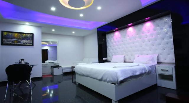 Люкс Hotel RR International