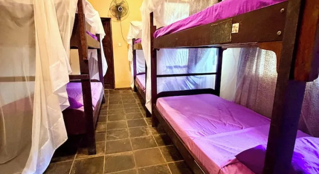 Кровать в общем номере (женский номер) Staysocial Diani-Backpackers &Social Hub