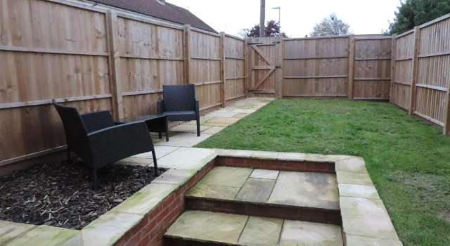 Коттедж 4 Bed Farnborough Air Accommodation
