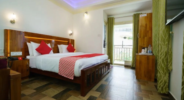 OYO 14253 Lime light Resort