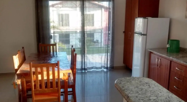 Residencial Golfinhos, Забронировать Отель Отели штата Баия с бассейном, Бассейн