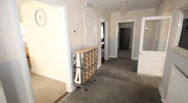 Eversley Gardens -Apt A, Book Hotel London London og omegn