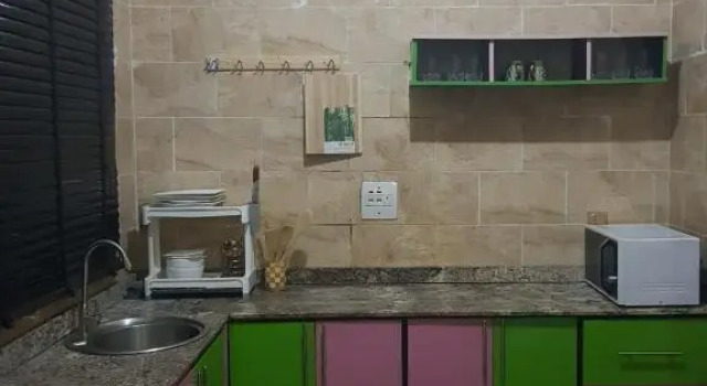 E Kenora Apartment