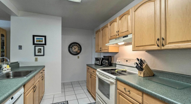 Коттедж Charming Port Charlotte Home w/ Lanai & Pool!
