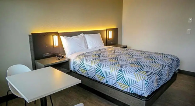 Номер Standard Motel 6 Tigard, Or - Portland Southwest