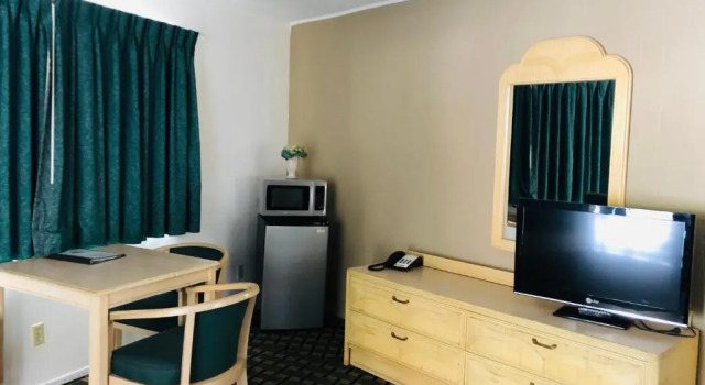 Номер Deluxe Motel Garberville