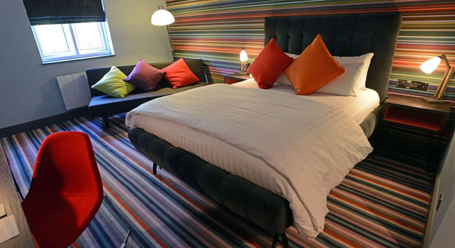 Village Urban Resort Manchester Bury, Boek Hotel Hotels in Merseyside met zwembad, Zwembad