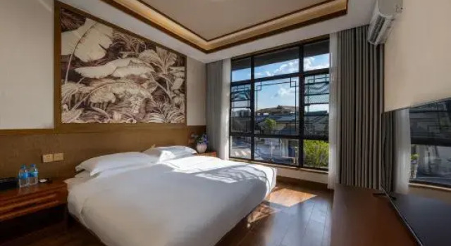 Семейный тент с 2 комнатами Tengchong Yunhaiju Hot Spring Courtyard Inn
