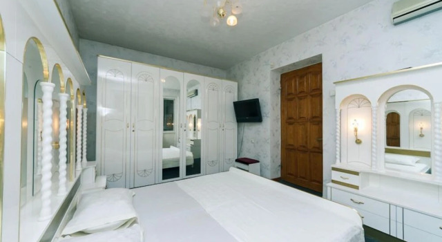 Economy Doppel Zimmer mit Stadtblick Dikat Hostel