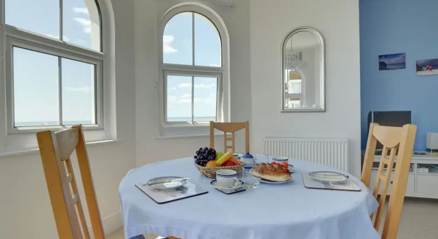 Exquisite Apartment in Bexhill Kent With Balcony, Забронировать Апартаменты/квартира Апартаменты Исторического графства Суссекса, Апартаменты/квартира