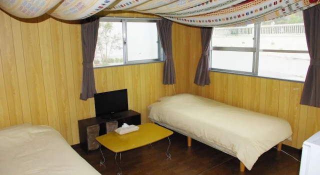 Guest House Lough Style