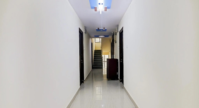 Oyo 80590 Sri Sudharshana Sai Luxury Rooms, Rezerwuj Hotel Gachibowli 