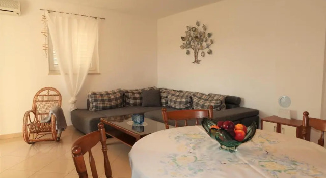 Nikas1 Rabac, Rezerwuj Hotel Hotele w Presika z parkingiem, Parking
