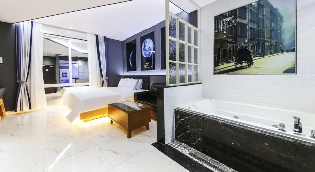 Bentley Business Hotel, Забронировать Отель Отели Taech'on-ni с парковкой, Парковка