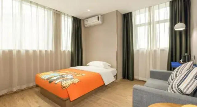 Семейный тент Yeste Hotel (Nanning Zhuxi Avenue)