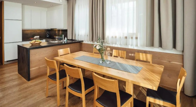 Апартаменты с 4 комнатами с балконом Schneeweiss lifestyle - Apartments - Living