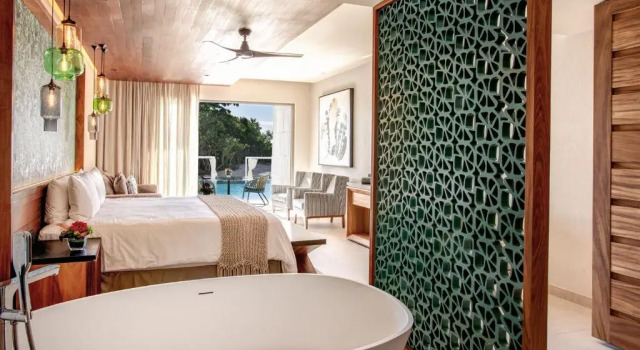 Двухместный люкс с ванной Palmaïa The House of AïA All Inclusive Wellness Resort