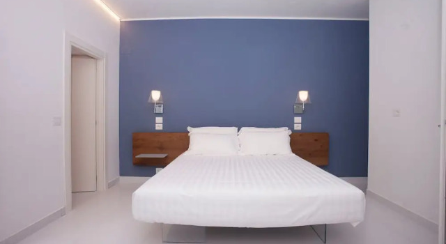 Двухместный полулюкс с балконом Aquamaris Design Suite & Spa