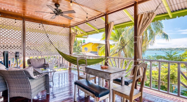 Camera Standard Lula's Bed & Breakfast