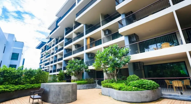 Holiday Apartment in Patong- Great Amenities Walk to the Beach, Забронировать Апартаменты/квартира Катху остров Пхукет